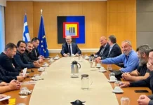 Βήματα προσέγγισης στη συνάντηση Χατζηδάκη/Τσιάρα με τους αγρότες της Κρήτης