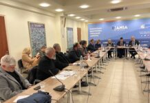 Χανιά:Με την εισήγηση του Πρόεδρου του Επιμελητηρίου Χανίων, κ. Αντώνη Ροκάκη στη Σύσκεψη Εργασίας με τον Αναπληρωτή Υπουργό Μεταφορών, Κωνσταντίνο Κυρανάκη