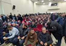 Ναι στον διάλογο, όχι στο συλλαλητήριο την Τρίτη, αποφάσισαν οι αγρότες