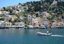 Κοινωνικός Τουρισμός 2026: Νωρίτερα αιτήσεις, 300.000 vouchers, μεγάλες αλλαγές σε δικαιούχους & παροχές