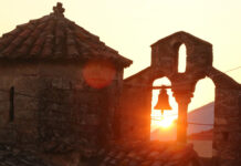 Tα κάλαντα που λένε μικροί και μεγάλοι το Σάββατο του Λαζάρου – Οι στίχοι που λίγοι γνωρίζουν