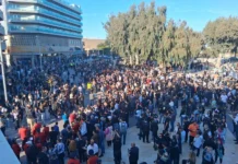 ΦΩΤΟ & ΒΙΝΤΕΟ: Στήθηκε πάρτι στην πλατεία Ελευθερίας