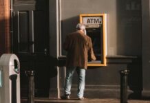 Συντάξεις ελεύθερων επαγγελματιών: Ποιοι μπορούν να φύγουν πριν από τα 67