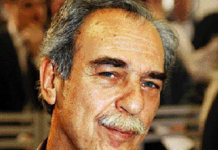 Σύντομος αποχαιρετισμός στον Σπύρο Χαλβατζή από την Νάντια Βαλαβάνη στην πολιτική κηδεία του